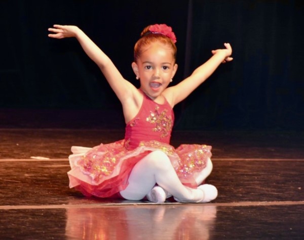 Tada
little ballerina